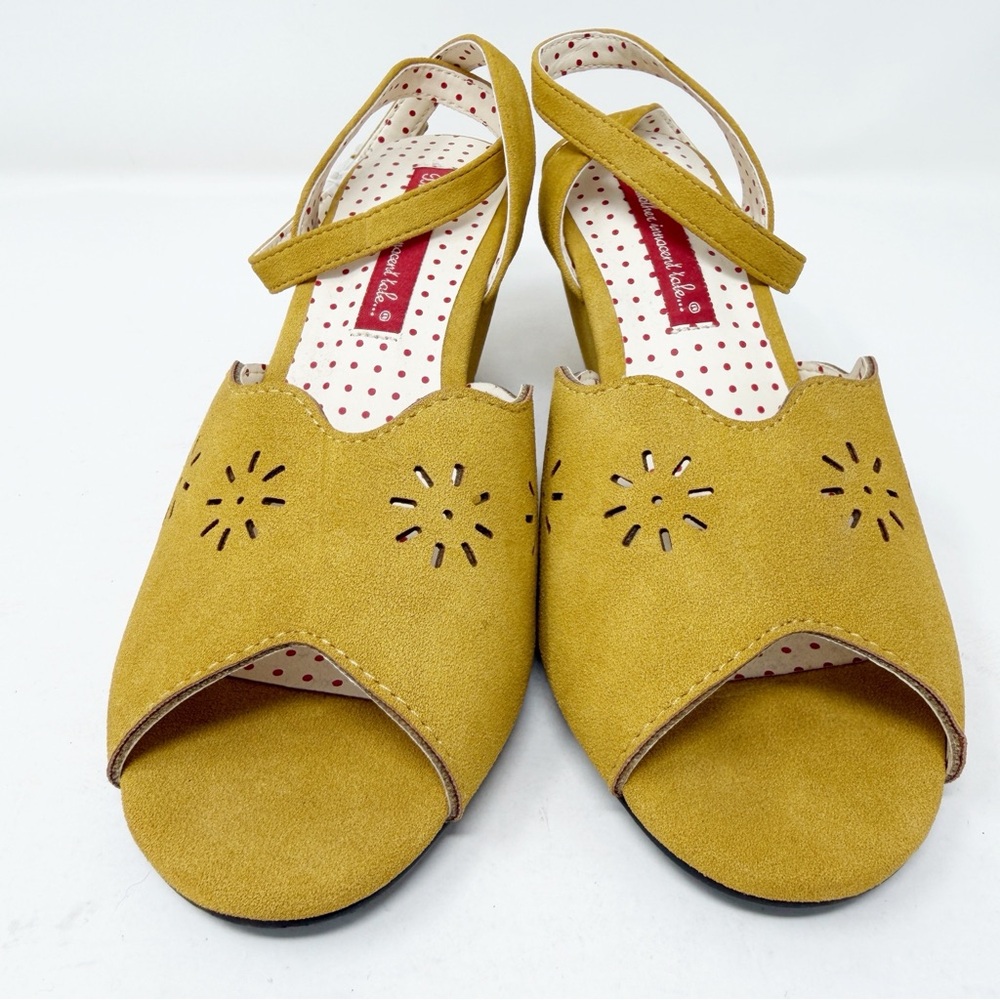 But Another Innocent Tale Yellow Wedge Sandals 6.5 Peep Toe Cutout Retro Mod - Picture 3 of 9